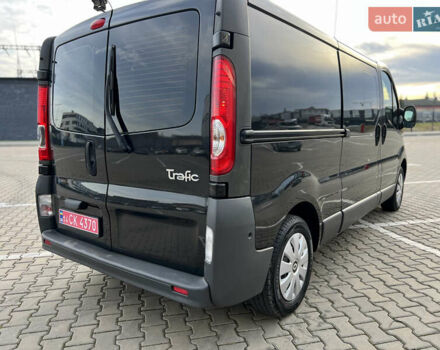 Черный Рено Трафик, объемом двигателя 2 л и пробегом 159 тыс. км за 15100 $, фото 29 на Automoto.ua