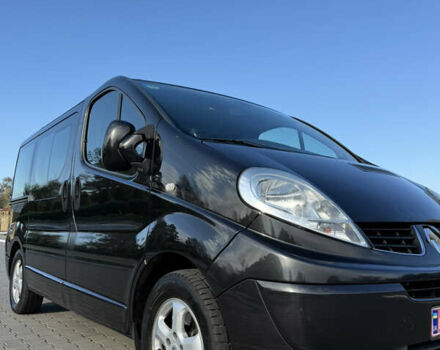 Черный Рено Трафик, объемом двигателя 2.5 л и пробегом 216 тыс. км за 16900 $, фото 15 на Automoto.ua