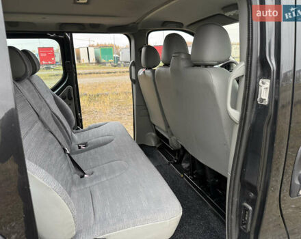 Черный Рено Трафик, объемом двигателя 2 л и пробегом 230 тыс. км за 13800 $, фото 12 на Automoto.ua