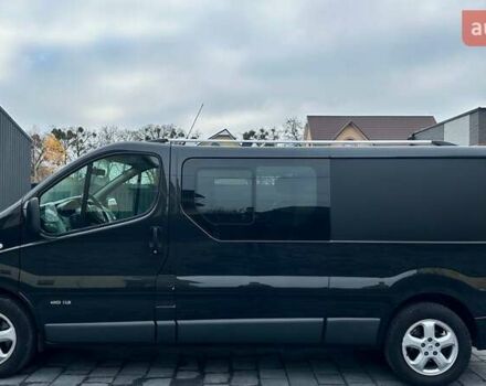 Черный Рено Трафик, объемом двигателя 2 л и пробегом 237 тыс. км за 13600 $, фото 2 на Automoto.ua