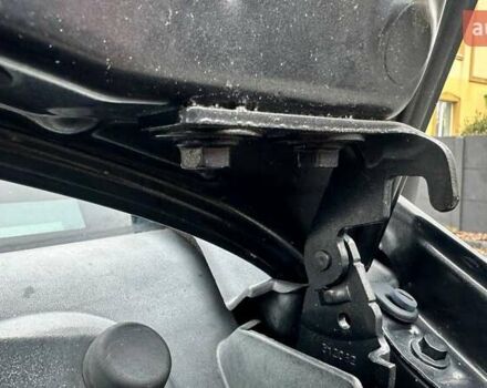 Черный Рено Трафик, объемом двигателя 2 л и пробегом 237 тыс. км за 13600 $, фото 18 на Automoto.ua