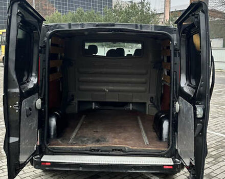 Черный Рено Трафик, объемом двигателя 2 л и пробегом 276 тыс. км за 12800 $, фото 19 на Automoto.ua
