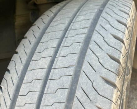 Черный Рено Трафик, объемом двигателя 2 л и пробегом 324 тыс. км за 12500 $, фото 17 на Automoto.ua