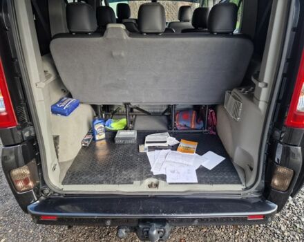 Чорний Рено Трафік, об'ємом двигуна 2 л та пробігом 176 тис. км за 8700 $, фото 12 на Automoto.ua