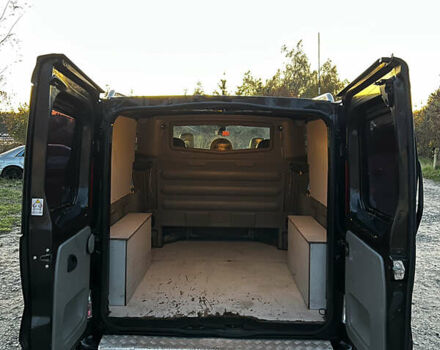 Чорний Рено Трафік, об'ємом двигуна 2 л та пробігом 270 тис. км за 15699 $, фото 20 на Automoto.ua