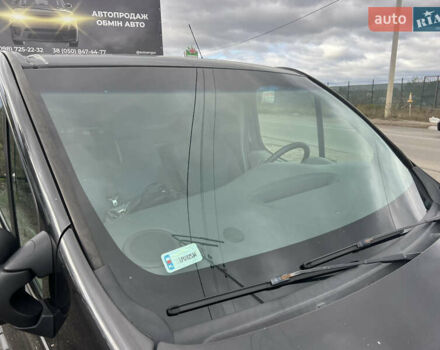 Черный Рено Трафик, объемом двигателя 2 л и пробегом 463 тыс. км за 8700 $, фото 6 на Automoto.ua