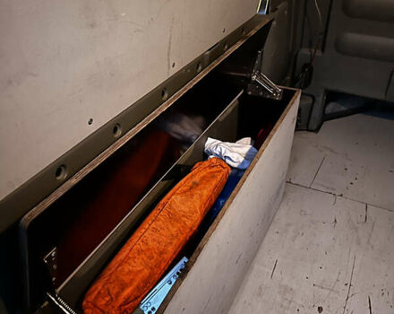 Чорний Рено Трафік, об'ємом двигуна 2 л та пробігом 270 тис. км за 15699 $, фото 22 на Automoto.ua