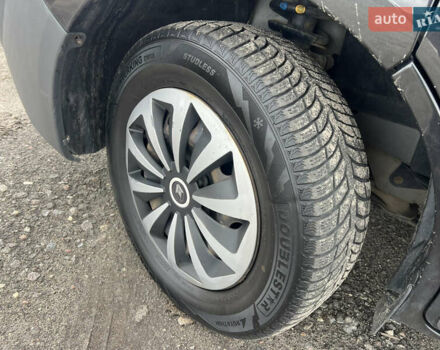 Черный Рено Трафик, объемом двигателя 2 л и пробегом 463 тыс. км за 8700 $, фото 20 на Automoto.ua