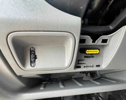 Черный Рено Трафик, объемом двигателя 2 л и пробегом 280 тыс. км за 9800 $, фото 13 на Automoto.ua