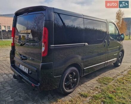 Чорний Рено Трафік, об'ємом двигуна 2 л та пробігом 176 тис. км за 11500 $, фото 5 на Automoto.ua