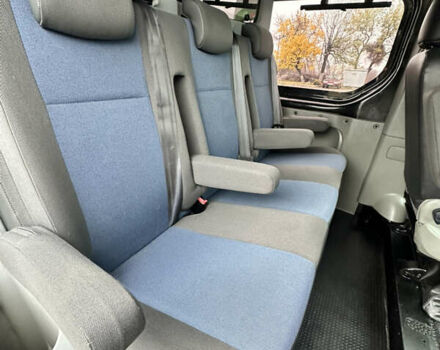 Черный Рено Трафик, объемом двигателя 2 л и пробегом 293 тыс. км за 12500 $, фото 41 на Automoto.ua