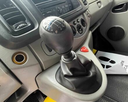 Черный Рено Трафик, объемом двигателя 2 л и пробегом 280 тыс. км за 9800 $, фото 12 на Automoto.ua