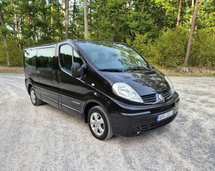 Черный Рено Трафик, объемом двигателя 2 л и пробегом 231 тыс. км за 8300 $, фото 3 на Automoto.ua