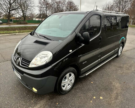 Черный Рено Трафик, объемом двигателя 2 л и пробегом 293 тыс. км за 12500 $, фото 2 на Automoto.ua