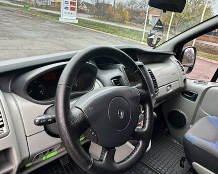Черный Рено Трафик, объемом двигателя 2 л и пробегом 293 тыс. км за 12500 $, фото 26 на Automoto.ua
