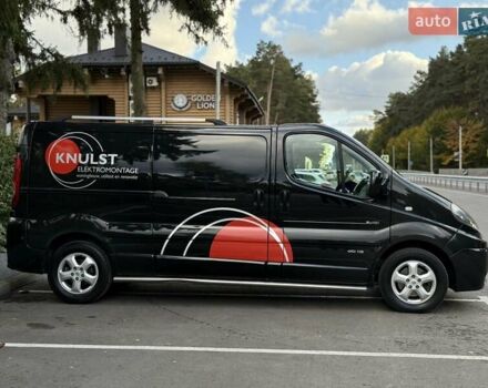 Чорний Рено Трафік, об'ємом двигуна 2 л та пробігом 301 тис. км за 12700 $, фото 2 на Automoto.ua