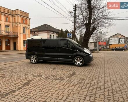 Черный Рено Трафик, объемом двигателя 2 л и пробегом 212 тыс. км за 13900 $, фото 2 на Automoto.ua