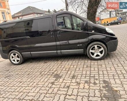 Черный Рено Трафик, объемом двигателя 2 л и пробегом 212 тыс. км за 13900 $, фото 1 на Automoto.ua