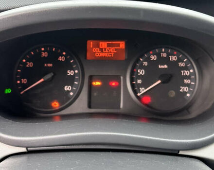 Черный Рено Трафик, объемом двигателя 2 л и пробегом 293 тыс. км за 12500 $, фото 31 на Automoto.ua