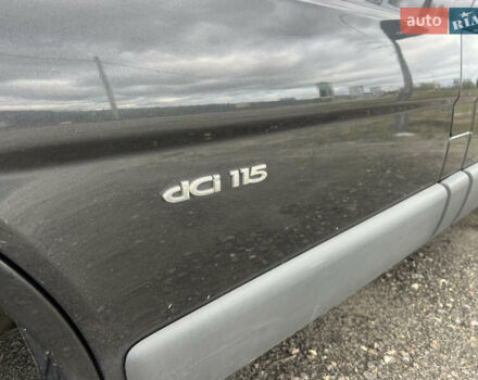 Черный Рено Трафик, объемом двигателя 2 л и пробегом 463 тыс. км за 8700 $, фото 21 на Automoto.ua