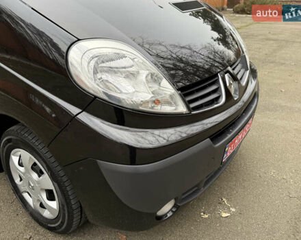 Черный Рено Трафик, объемом двигателя 2 л и пробегом 177 тыс. км за 16800 $, фото 57 на Automoto.ua