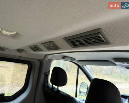 Черный Рено Трафик, объемом двигателя 2 л и пробегом 193 тыс. км за 18800 $, фото 48 на Automoto.ua