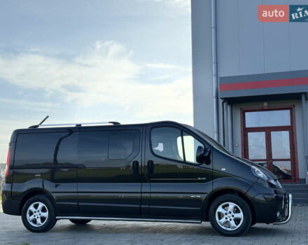 Черный Рено Трафик, объемом двигателя 2 л и пробегом 283 тыс. км за 15750 $, фото 1 на Automoto.ua