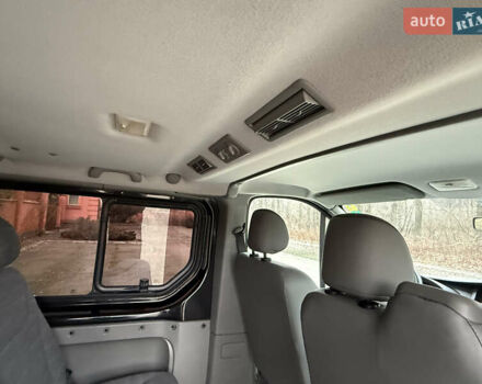 Черный Рено Трафик, объемом двигателя 2 л и пробегом 177 тыс. км за 16800 $, фото 41 на Automoto.ua