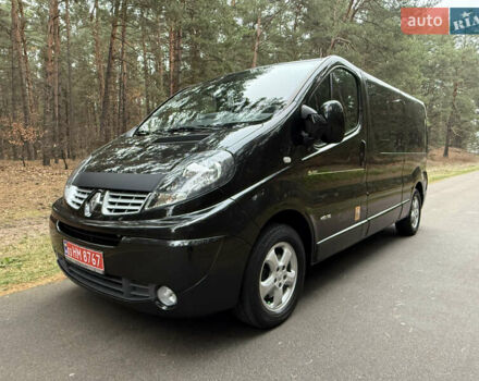 Черный Рено Трафик, объемом двигателя 2 л и пробегом 193 тыс. км за 18800 $, фото 6 на Automoto.ua