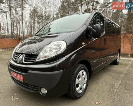 Черный Рено Трафик, объемом двигателя 2 л и пробегом 177 тыс. км за 16800 $, фото 6 на Automoto.ua