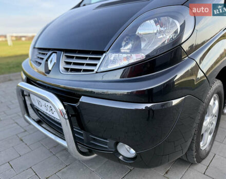 Черный Рено Трафик, объемом двигателя 2 л и пробегом 283 тыс. км за 15750 $, фото 11 на Automoto.ua