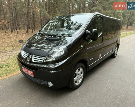 Черный Рено Трафик, объемом двигателя 2 л и пробегом 193 тыс. км за 18800 $, фото 5 на Automoto.ua