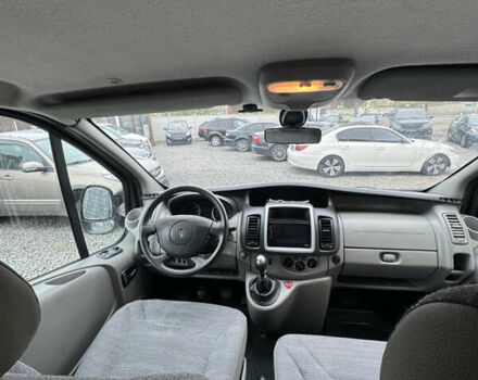 Черный Рено Трафик, объемом двигателя 2 л и пробегом 264 тыс. км за 16500 $, фото 6 на Automoto.ua