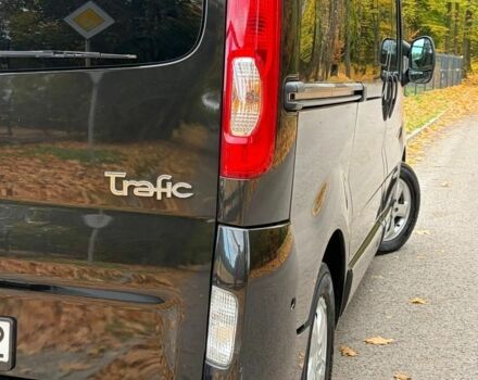 Чорний Рено Трафік, об'ємом двигуна 2 л та пробігом 175 тис. км за 8200 $, фото 9 на Automoto.ua