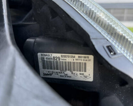 Черный Рено Трафик, объемом двигателя 2 л и пробегом 271 тыс. км за 15950 $, фото 42 на Automoto.ua