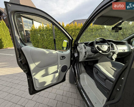 Рено Трафик 2014 в Стрые на Automoto.ua Черный Рено Трафик, объемом двигателя 2 л и пробегом 266 тыс. км за 16900 $, фото 42 на Automoto.ua