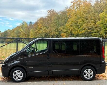 Черный Рено Трафик, объемом двигателя 2 л и пробегом 175 тыс. км за 8400 $, фото 5 на Automoto.ua