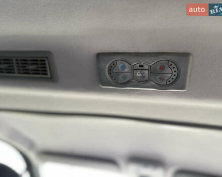 Черный Рено Трафик, объемом двигателя 2 л и пробегом 271 тыс. км за 16500 $, фото 31 на Automoto.ua