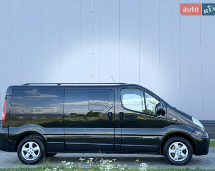 Черный Рено Трафик, объемом двигателя 2 л и пробегом 271 тыс. км за 15950 $, фото 3 на Automoto.ua