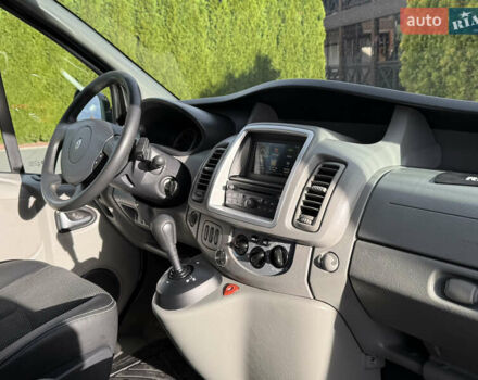 Рено Трафик 2014 в Стрые на Automoto.ua Черный Рено Трафик, объемом двигателя 2 л и пробегом 266 тыс. км за 16900 $, фото 30 на Automoto.ua