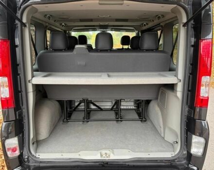 Чорний Рено Трафік, об'ємом двигуна 2 л та пробігом 175 тис. км за 8200 $, фото 22 на Automoto.ua