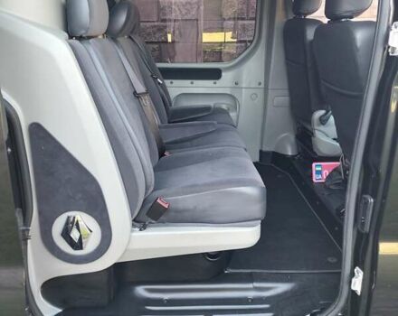 Черный Рено Трафик, объемом двигателя 2 л и пробегом 195 тыс. км за 16900 $, фото 15 на Automoto.ua
