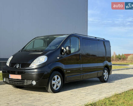 Черный Рено Трафик, объемом двигателя 2 л и пробегом 271 тыс. км за 16500 $, фото 6 на Automoto.ua