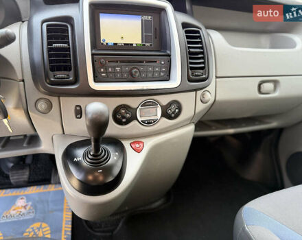 Черный Рено Трафик, объемом двигателя 2 л и пробегом 271 тыс. км за 16500 $, фото 22 на Automoto.ua