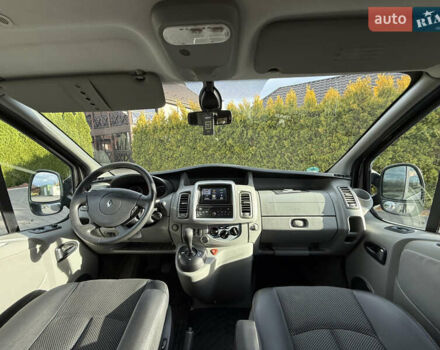 Рено Трафик 2014 в Стрые на Automoto.ua Черный Рено Трафик, объемом двигателя 2 л и пробегом 266 тыс. км за 16900 $, фото 4 на Automoto.ua