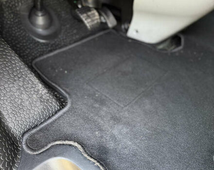 Черный Рено Трафик, объемом двигателя 2 л и пробегом 271 тыс. км за 16500 $, фото 19 на Automoto.ua