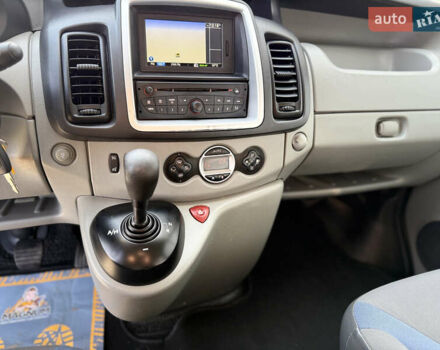 Черный Рено Трафик, объемом двигателя 2 л и пробегом 283 тыс. км за 16300 $, фото 21 на Automoto.ua