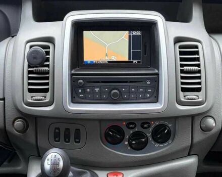 Черный Рено Трафик, объемом двигателя 2 л и пробегом 175 тыс. км за 8400 $, фото 16 на Automoto.ua