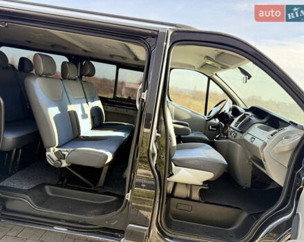 Черный Рено Трафик, объемом двигателя 2 л и пробегом 283 тыс. км за 16300 $, фото 26 на Automoto.ua