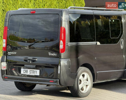 Рено Трафик 2014 в Стрые на Automoto.ua Черный Рено Трафик, объемом двигателя 2 л и пробегом 266 тыс. км за 16900 $, фото 23 на Automoto.ua